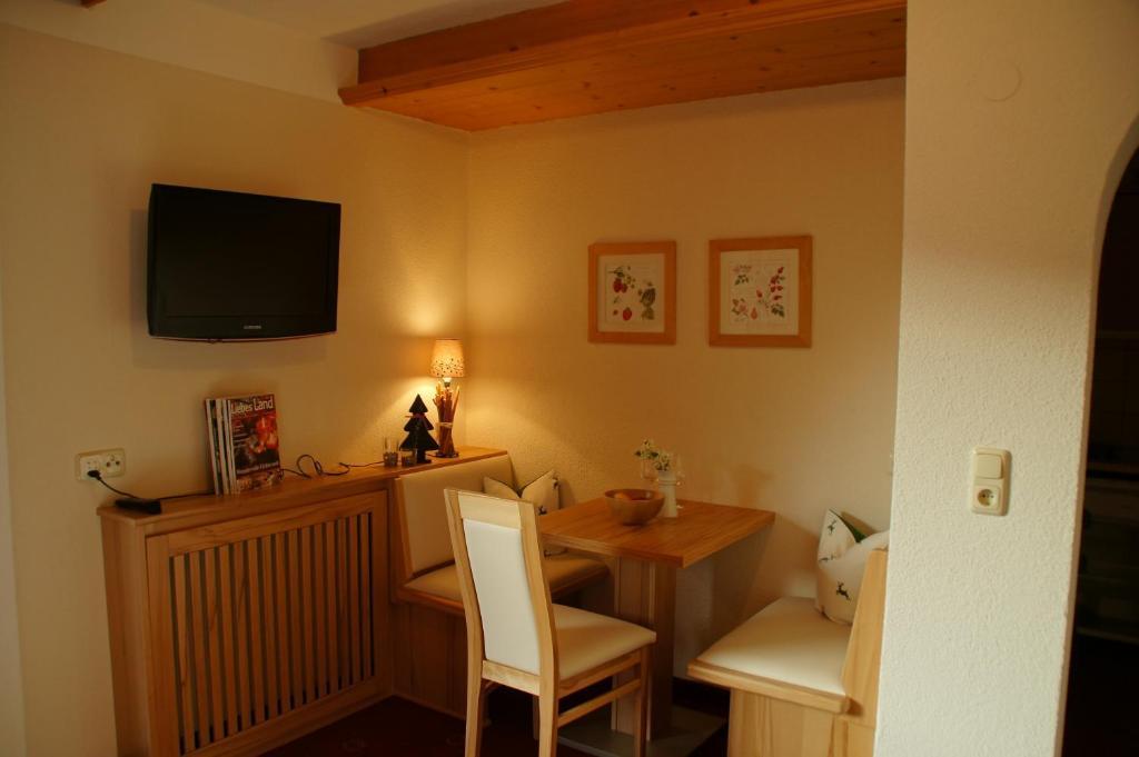 Appartment Sarlo St Anton am Arlberg Værelse billede